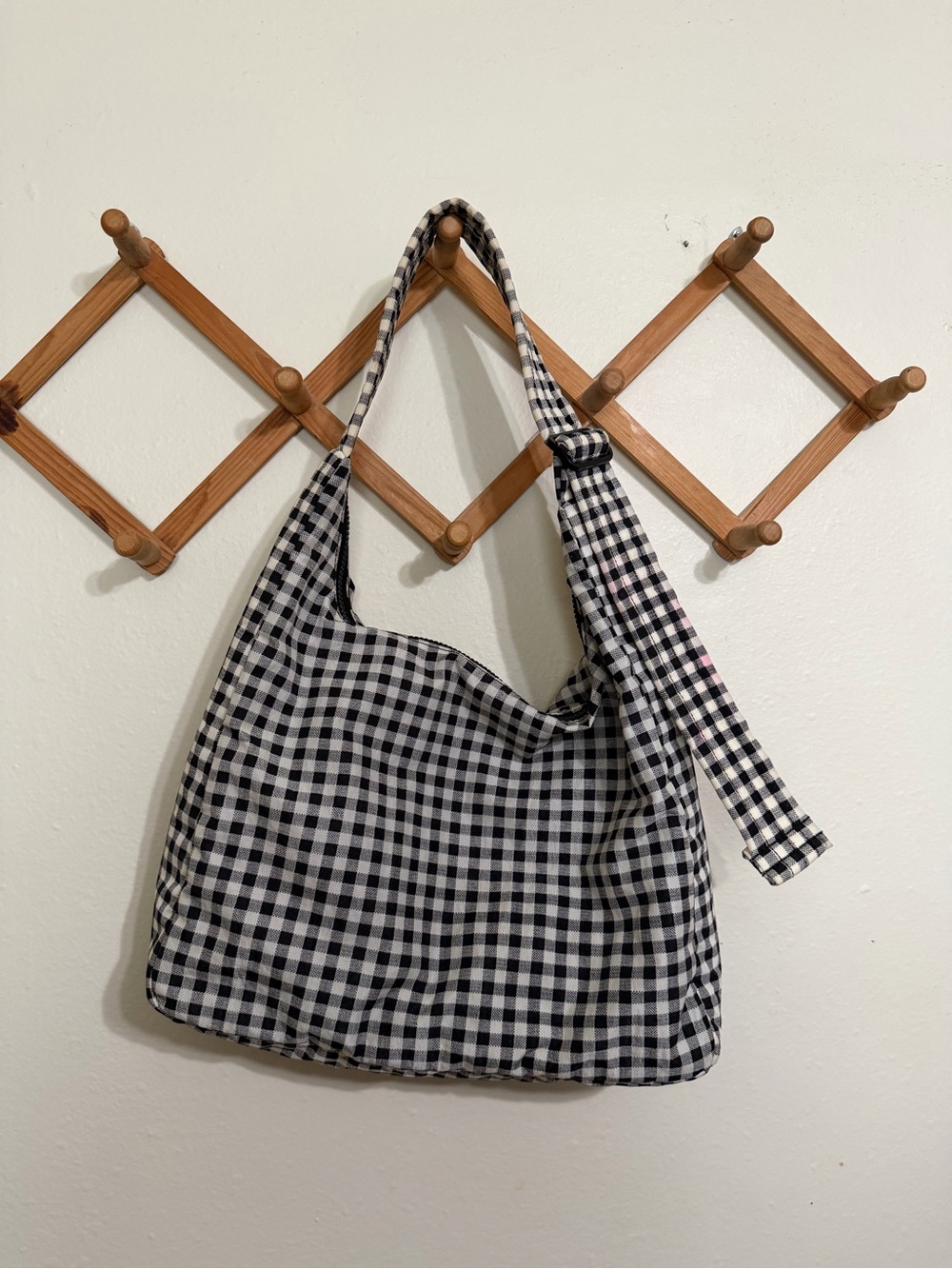 BAGGU Shoulder Tote in Black and Cream Gingham (read description)